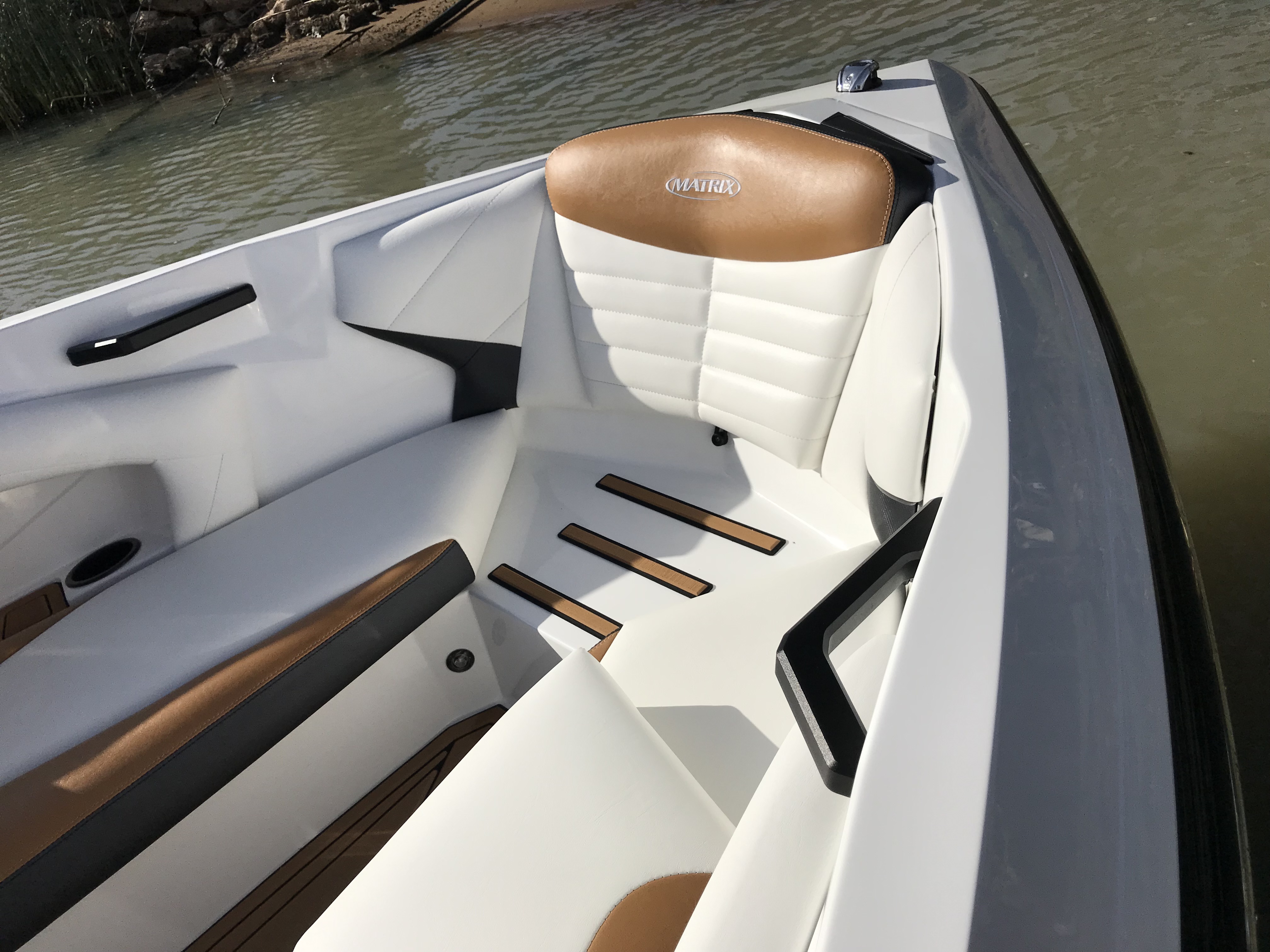 Matrix MXV, at the helm